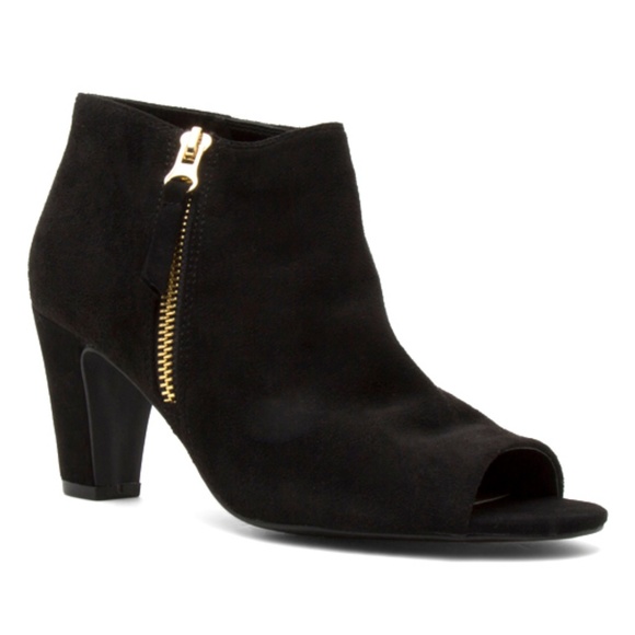 BLACK SUEDE PEEP TOE ANKLE BOOTIES - Picture 2 of 8